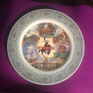 8.5 inch collectible Wyoming plate